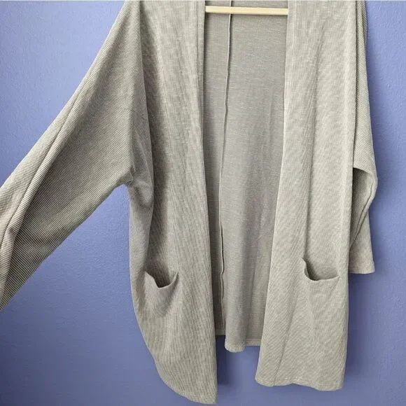 Anthropologie DONNI Ribbed Sweater Cardigan Striped Gray Pockets One-Size Relax